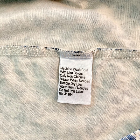 Navy blue leopard print top, Kim Rogers top, Kim Rogers Tee, Size L shirt - Picture 4 of 5